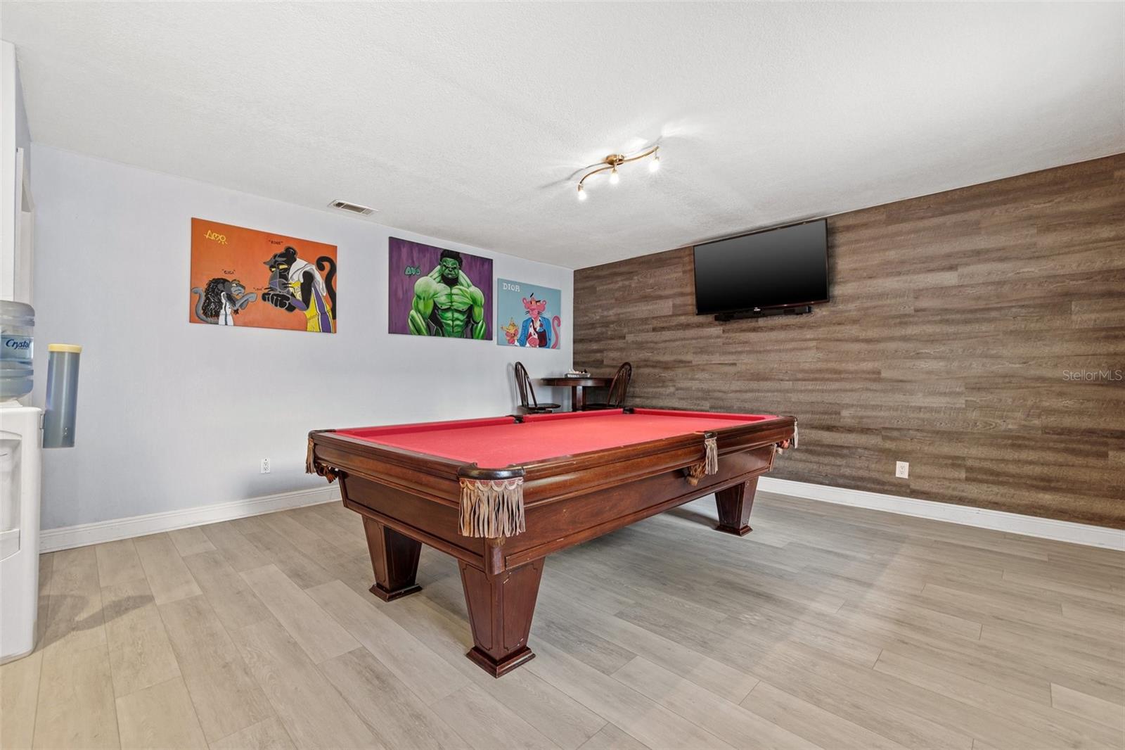 LIVINGSTON ACRES - Residential