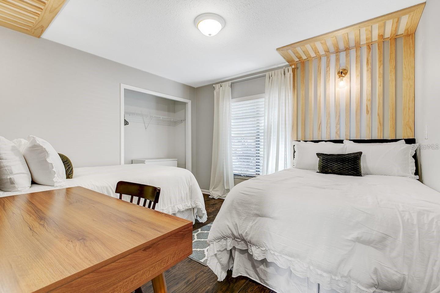 BLOOMINGDALE SEC J - Residential