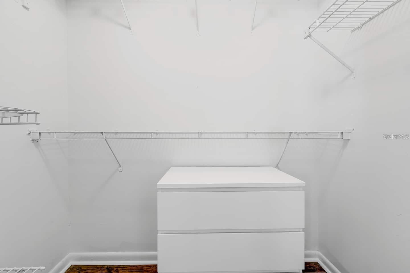 BLOOMINGDALE SEC J - Residential