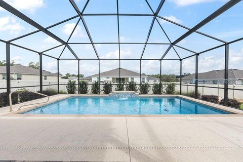 Tiny photo for 5077 NE 16th Street, Ocala, FL 34470 (MLS # G5102411)