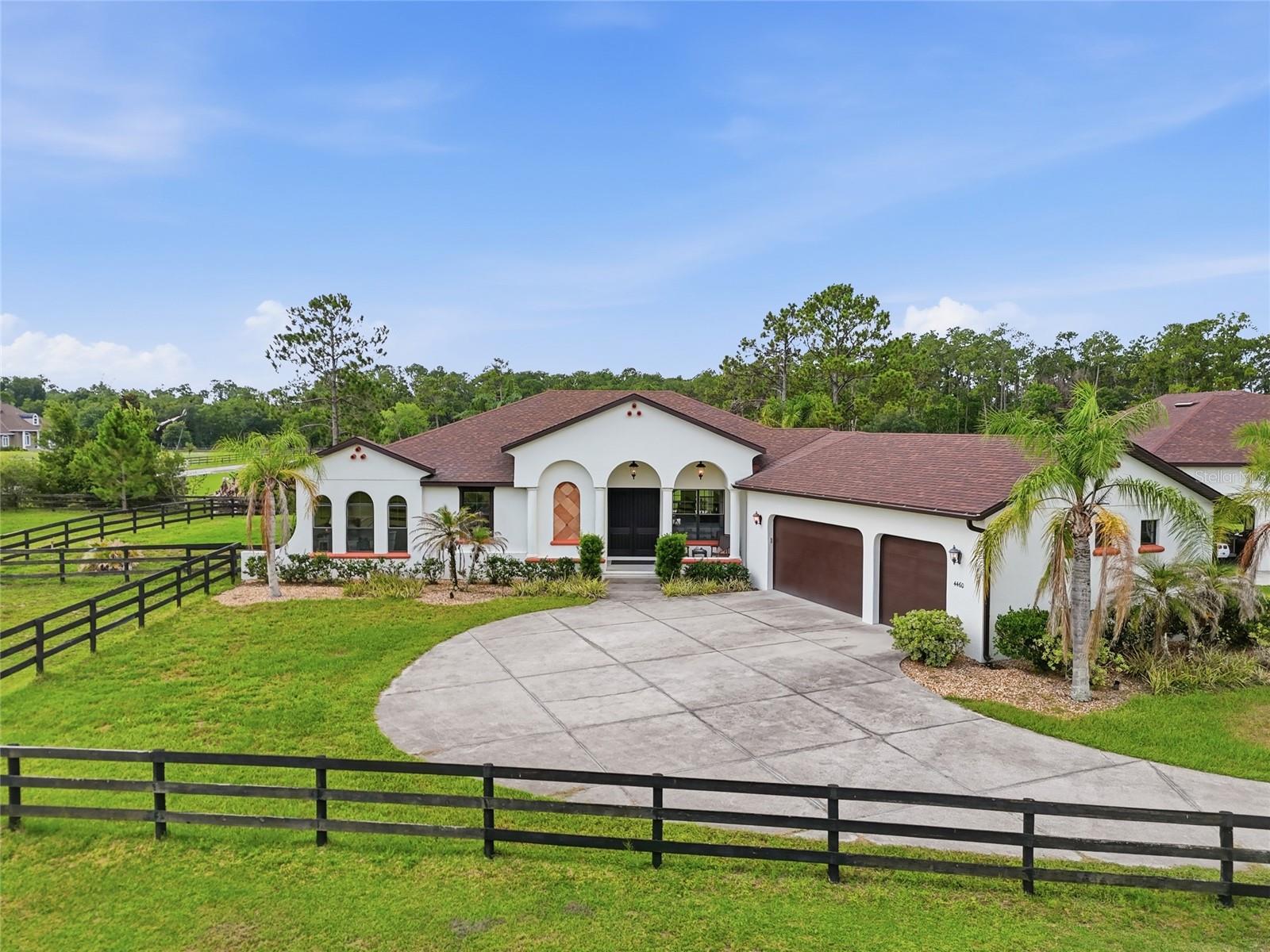 4460 RUNWAY LANE