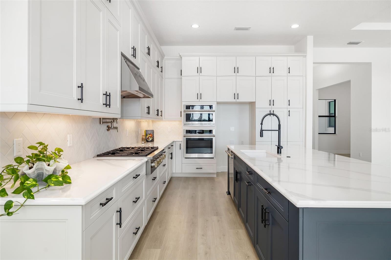 ARTISTRY PH 3B - Residential