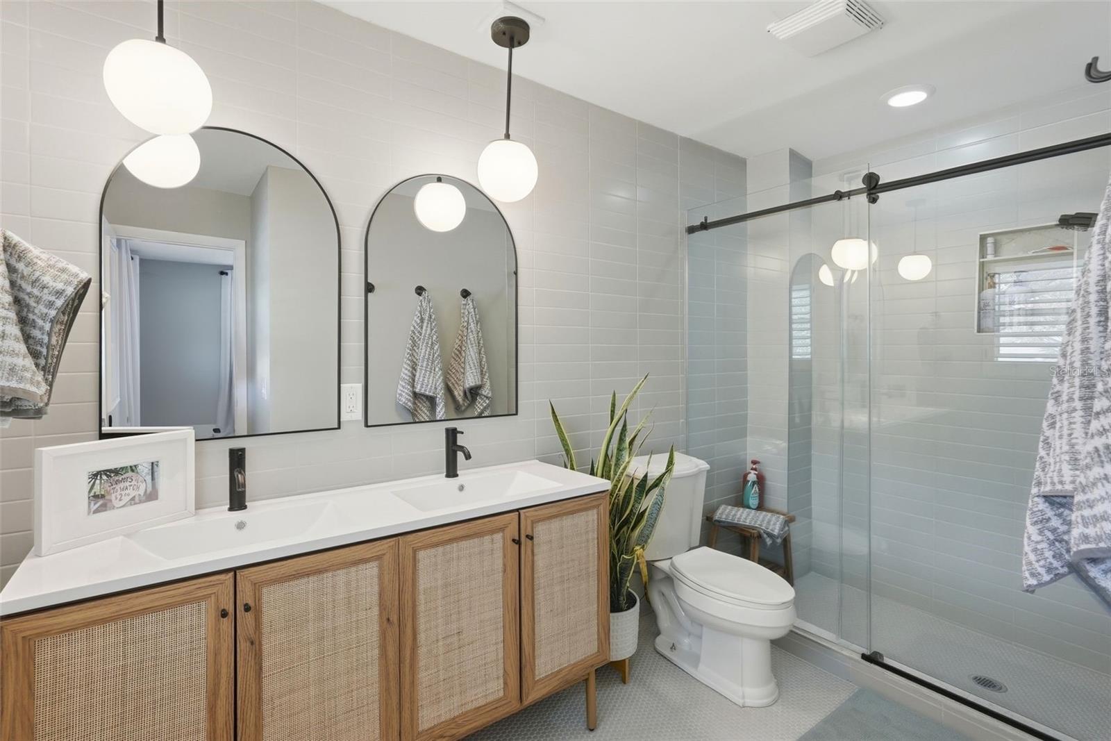 MONTICELLO PARK - Residential