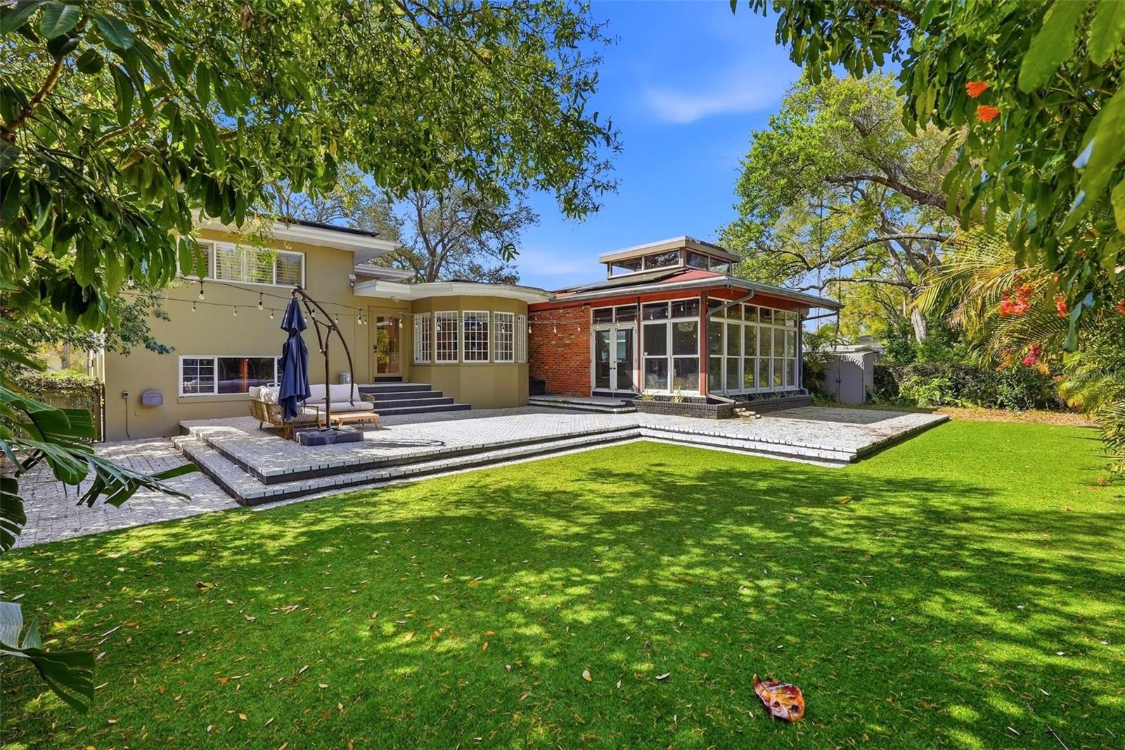 MONTICELLO PARK - Residential