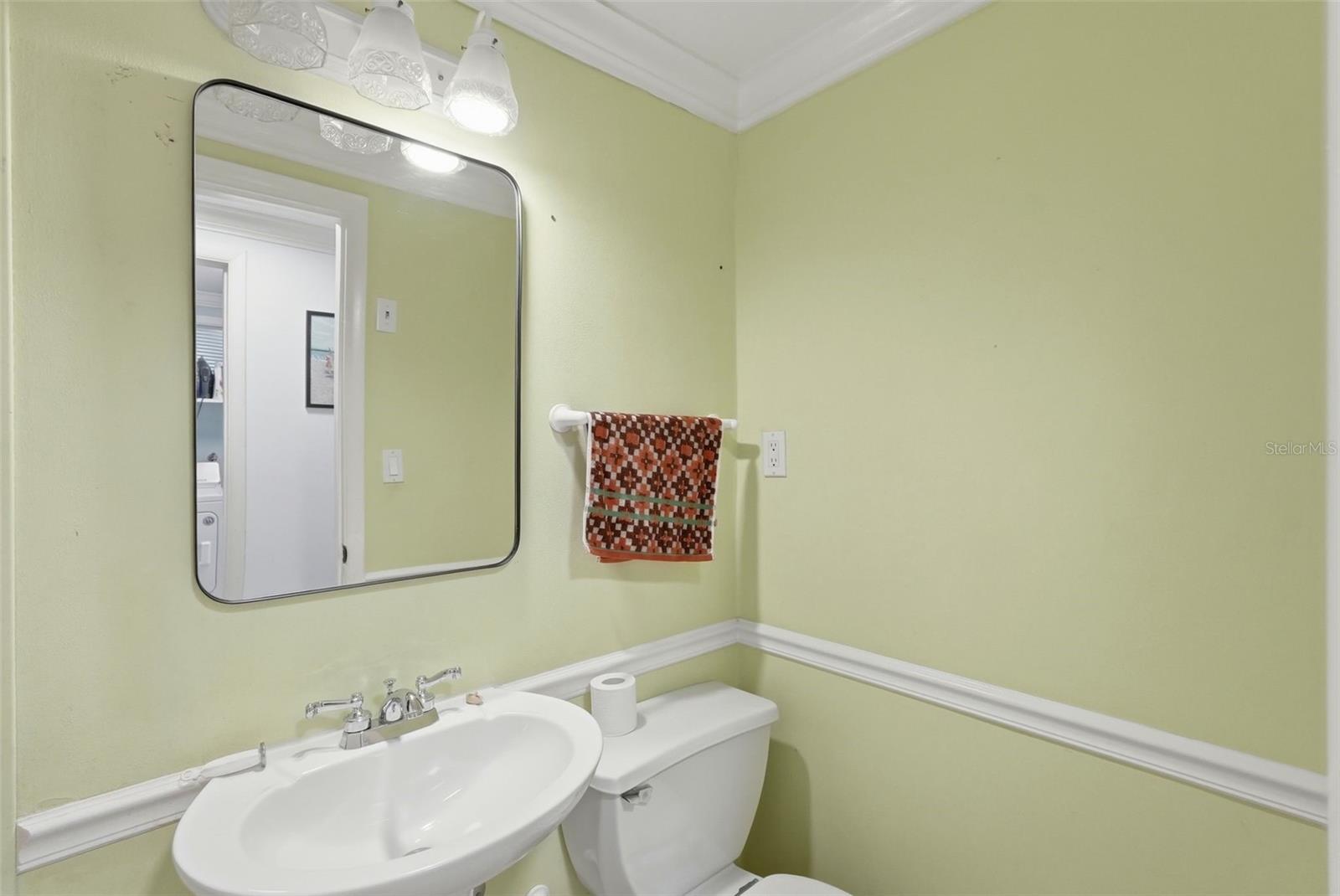 MONTICELLO PARK - Residential