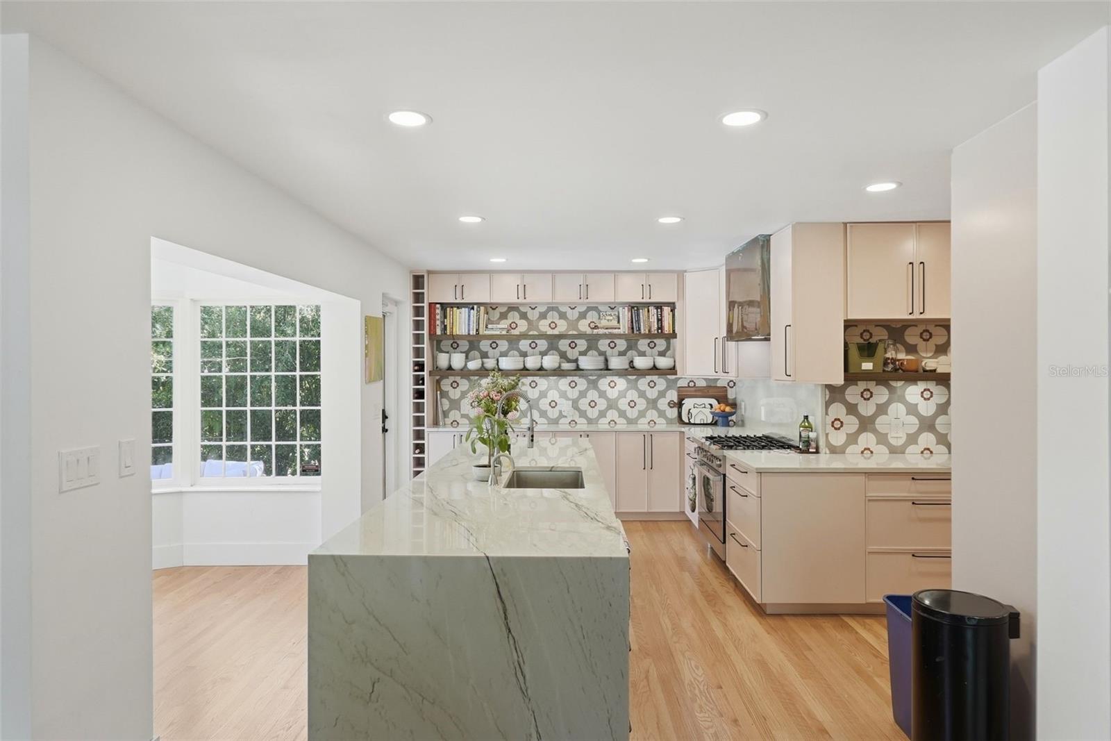 MONTICELLO PARK - Residential