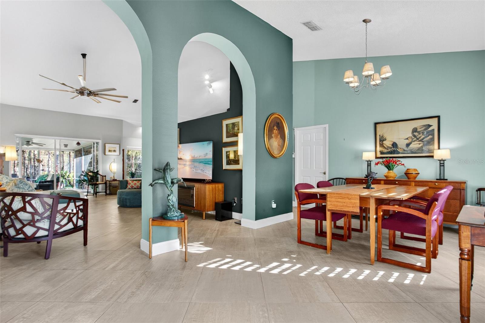 13807 FORESTSIDE COURT