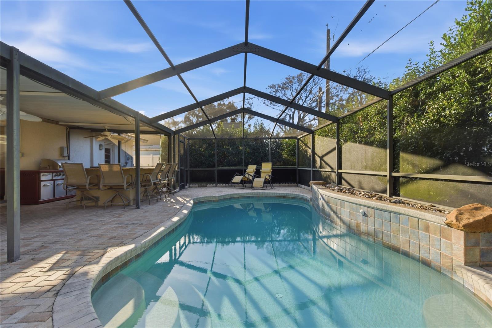 BRANDA VISTA UNIT 2 B - Residential