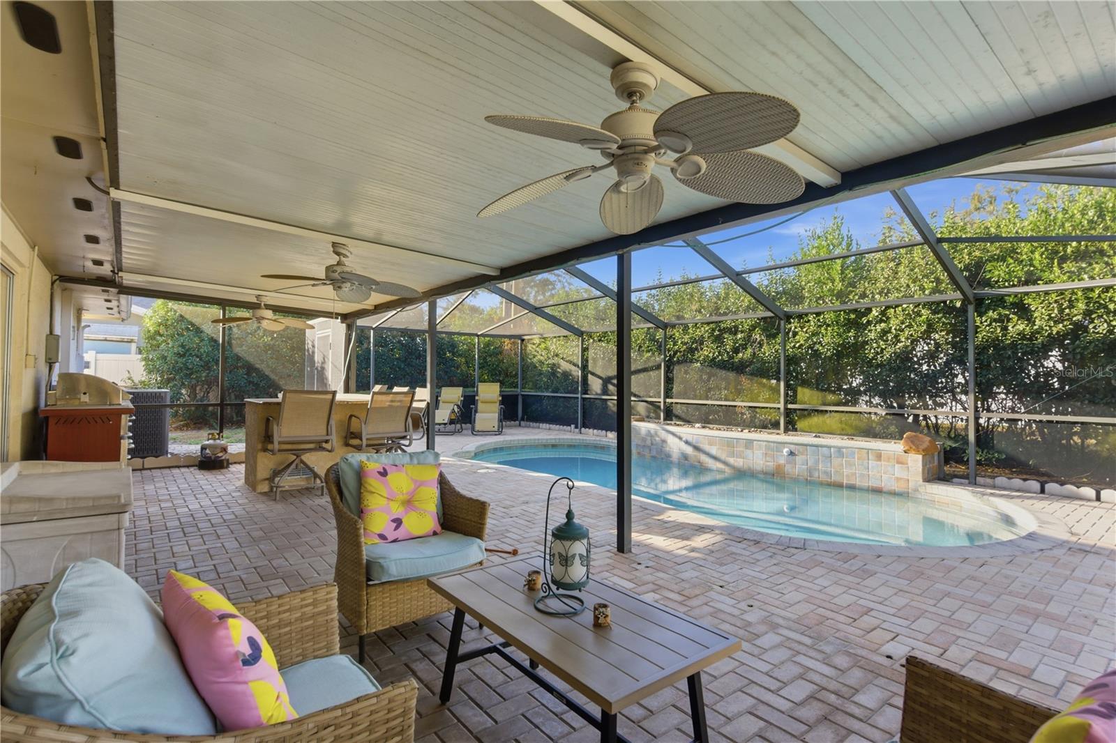 BRANDA VISTA UNIT 2 B - Residential