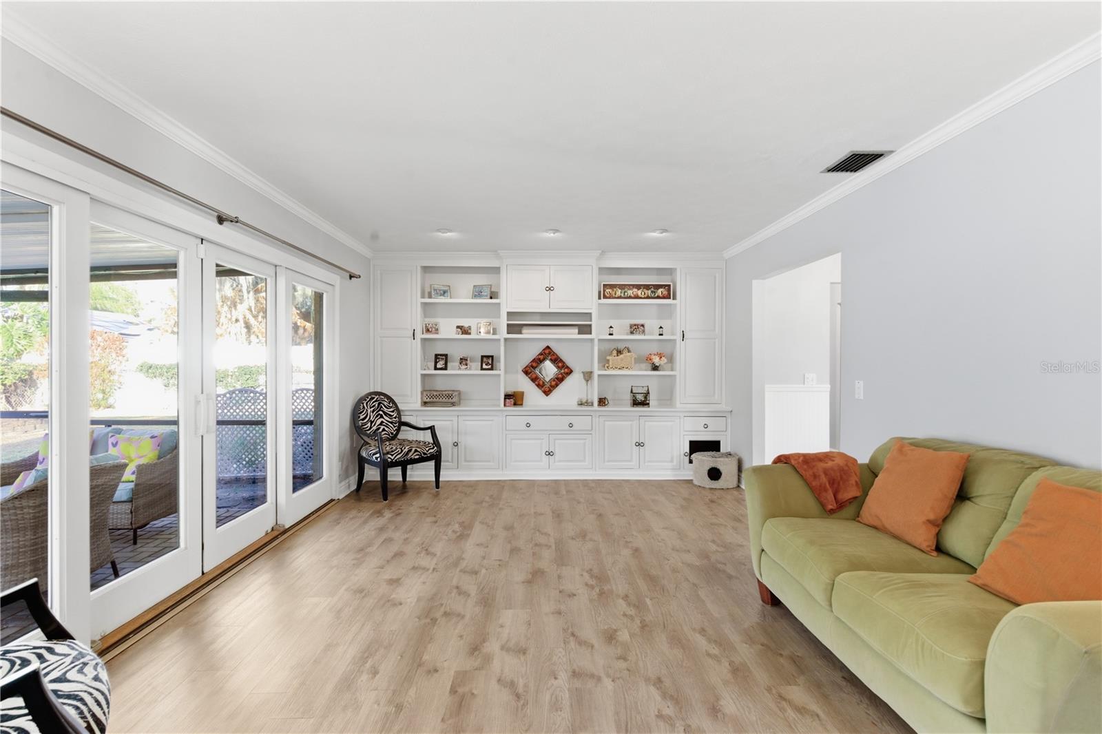 BRANDA VISTA UNIT 2 B - Residential