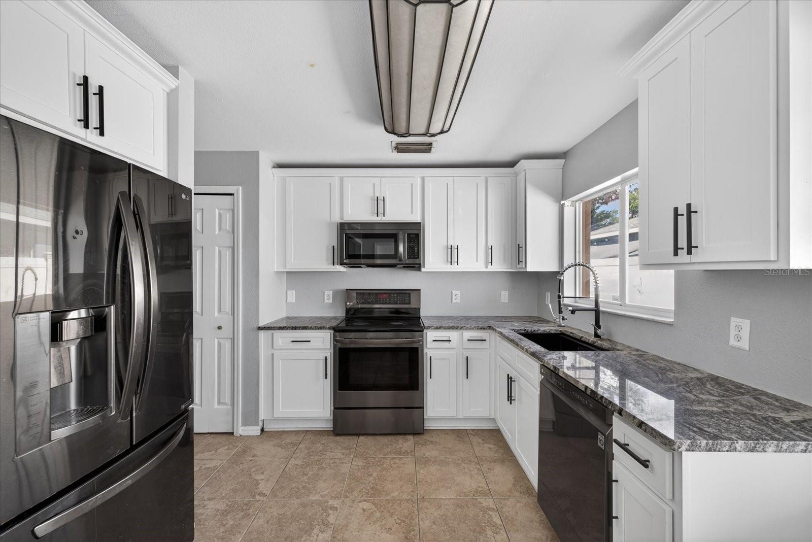 MEADOWBROOKE AT SUMMERFIELD UNIT 5A AND 5B - Residential