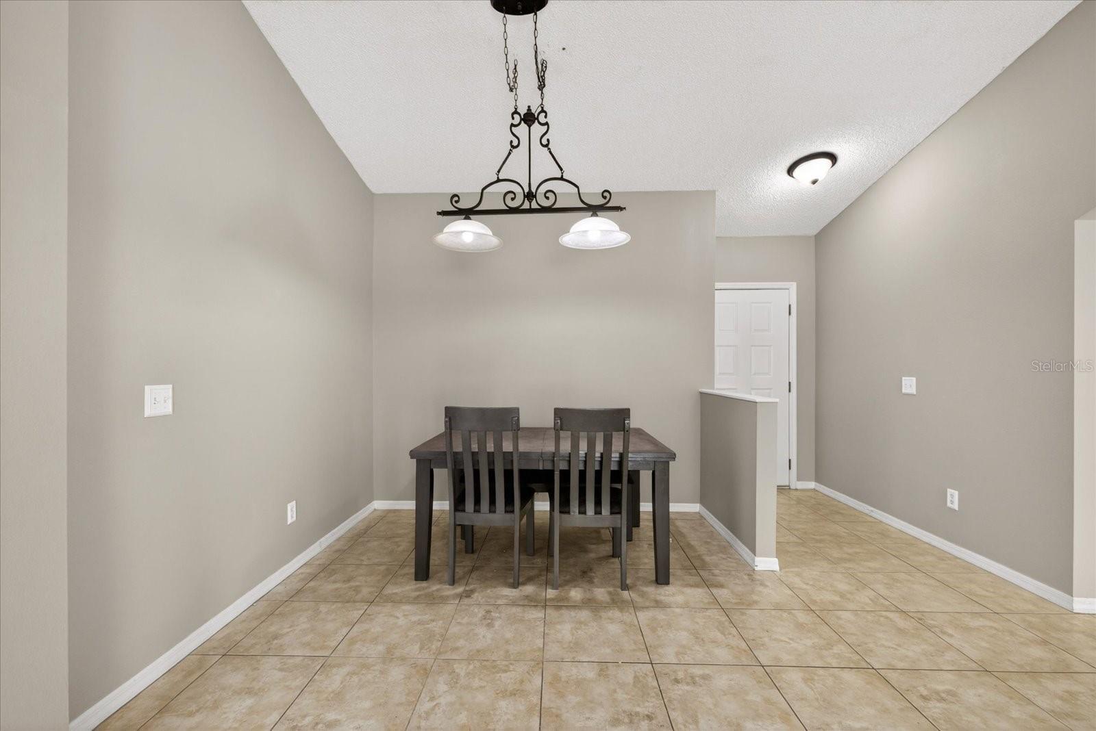 12015 CEDARFIELD DRIVE