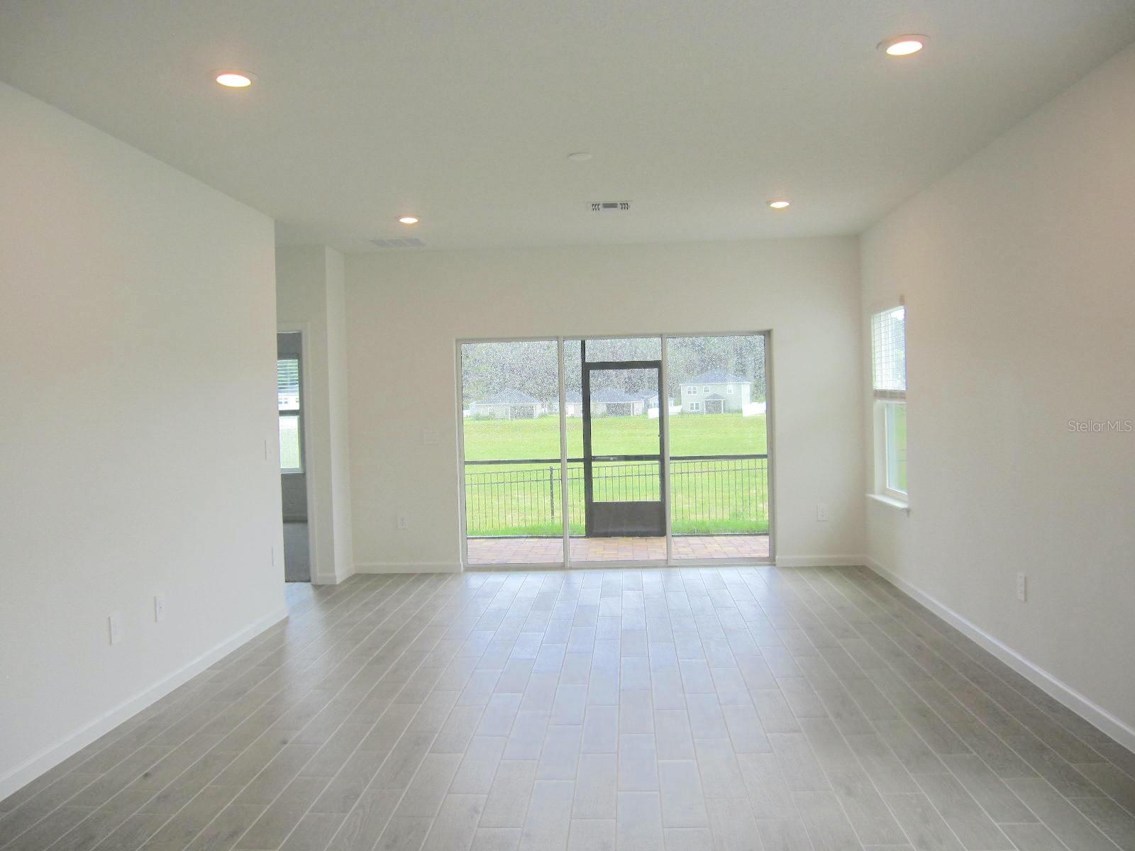 HEATH PRESERVE PH 1 - Residential Lease