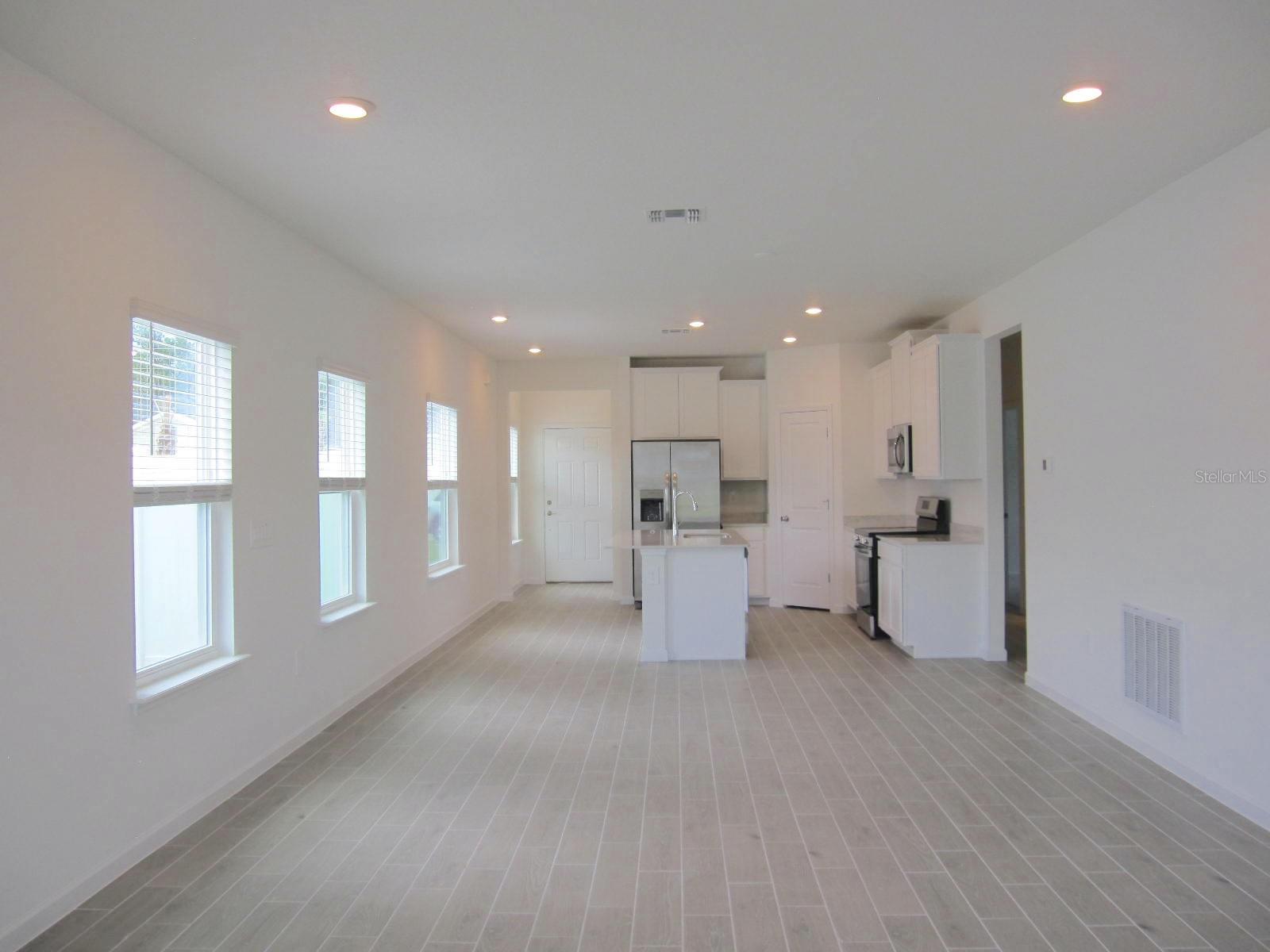 HEATH PRESERVE PH 1 - Residential Lease