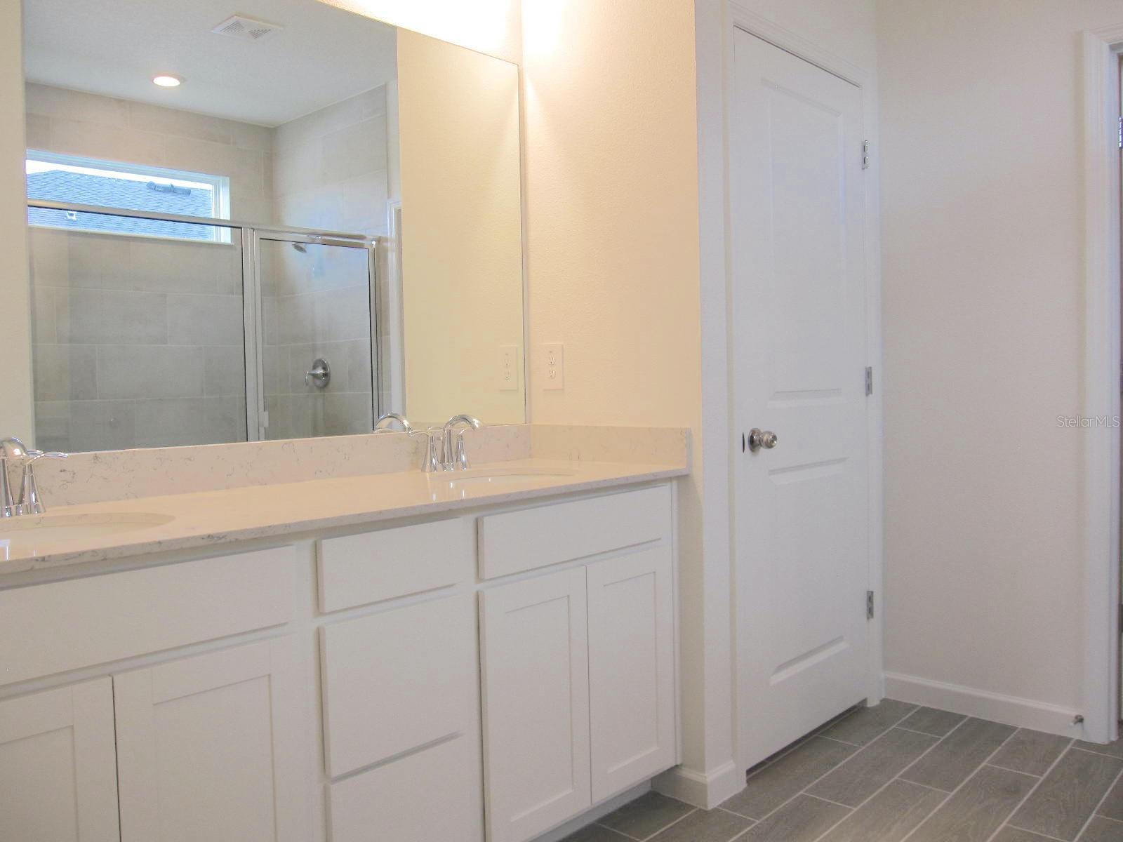 HEATH PRESERVE PH 1 - Residential Lease