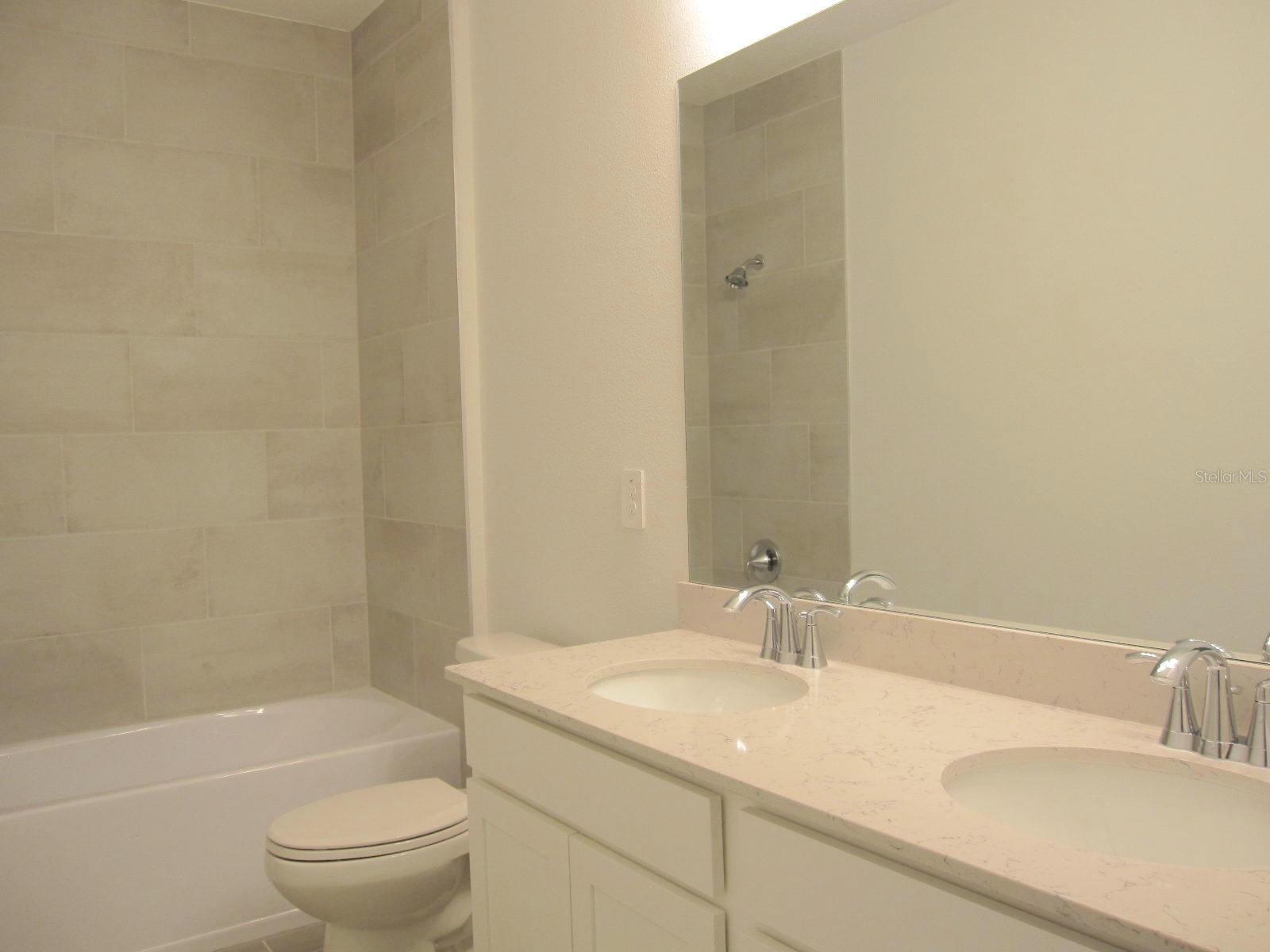 HEATH PRESERVE PH 1 - Residential Lease