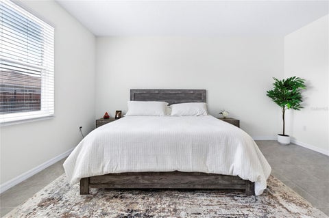 Tiny photo for 4975 NW 39th Loop, Ocala, FL 34482 (MLS # V4948891)
