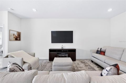 Tiny photo for 4975 NW 39th Loop, Ocala, FL 34482 (MLS # V4948891)