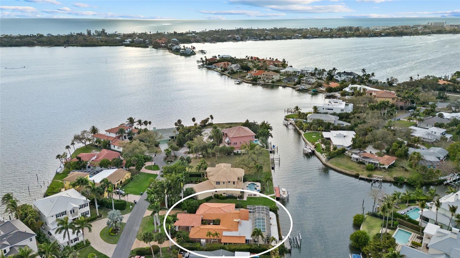 SOUTHPOINTE SHORES - Residential