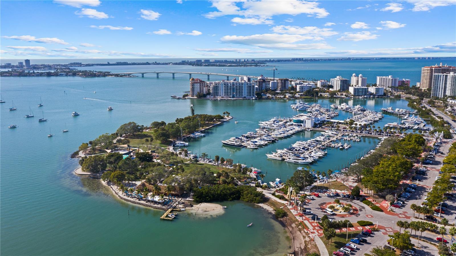 SOUTHPOINTE SHORES - Residential