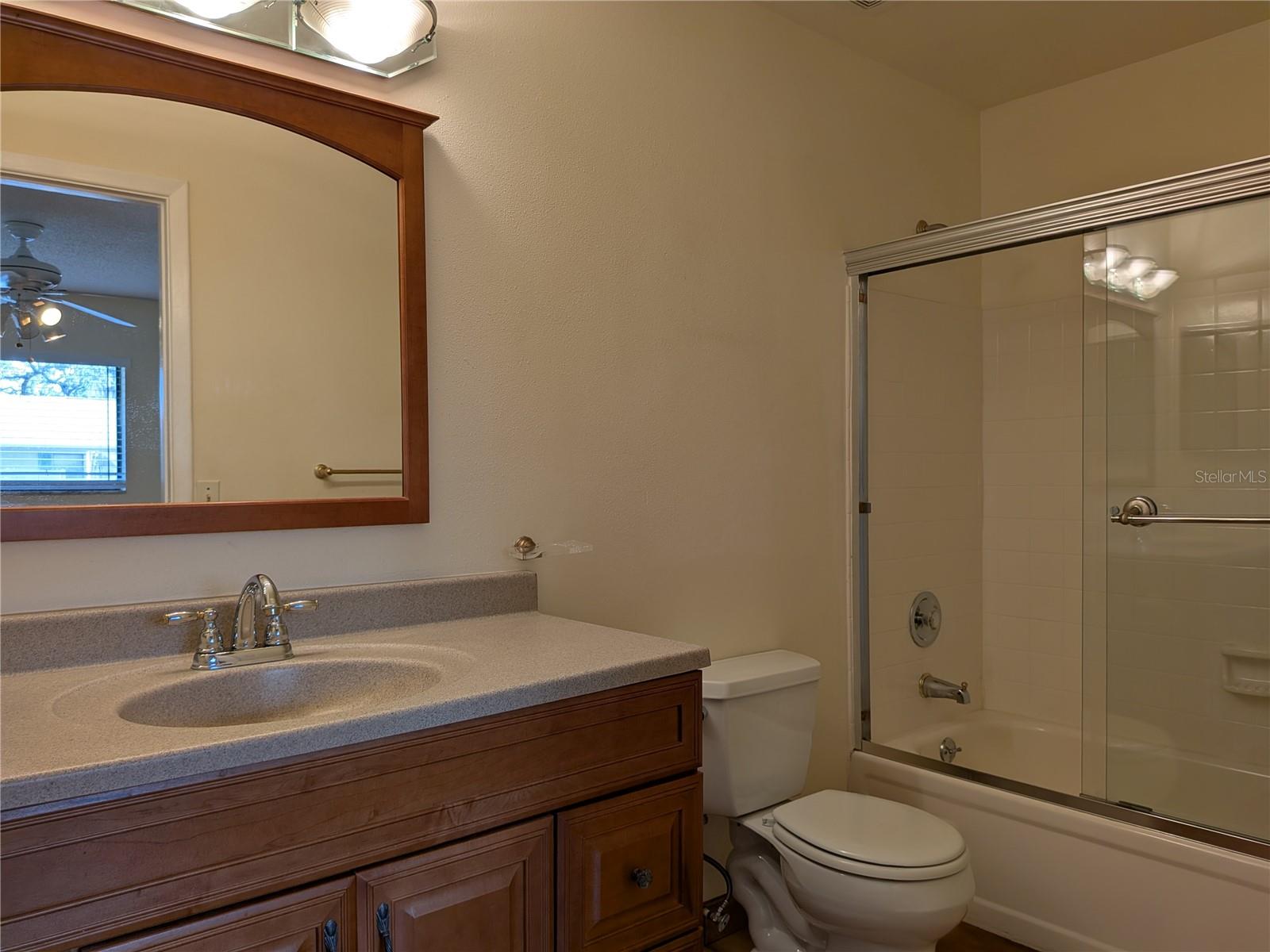 HIDDEN RIDGE CONDO - Residential Lease