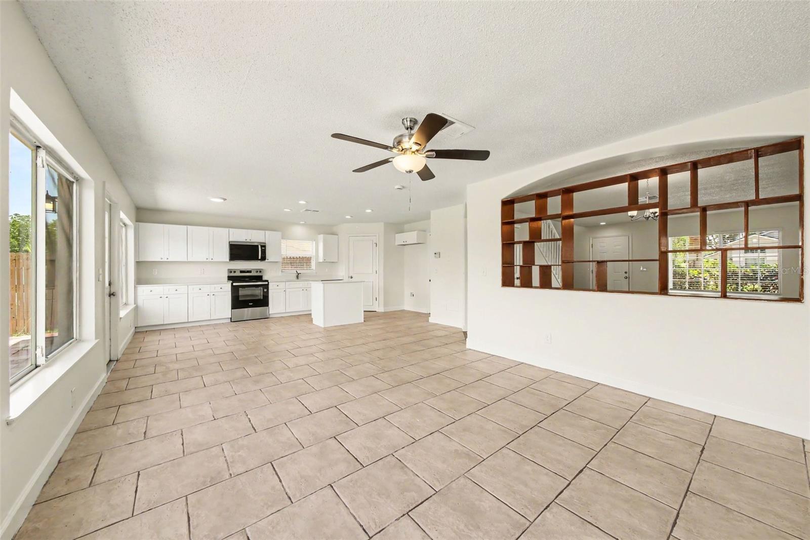 1365 IVY MEADOW DRIVE