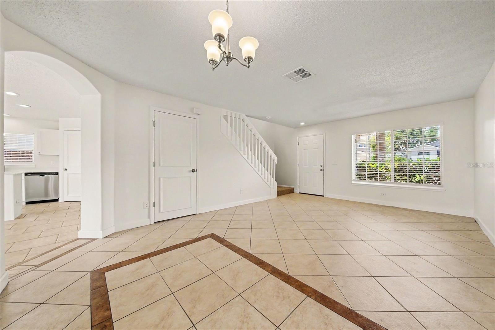 1365 IVY MEADOW DRIVE