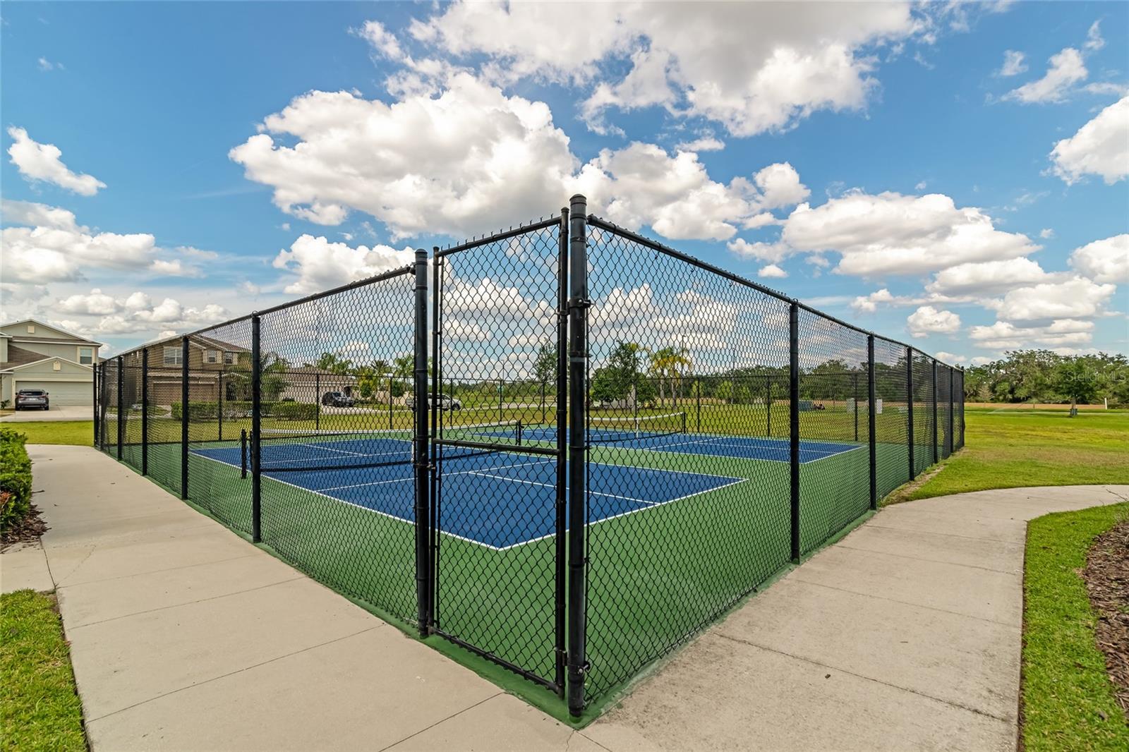 SUNSHINE VILLAGE PH 2 - Residential