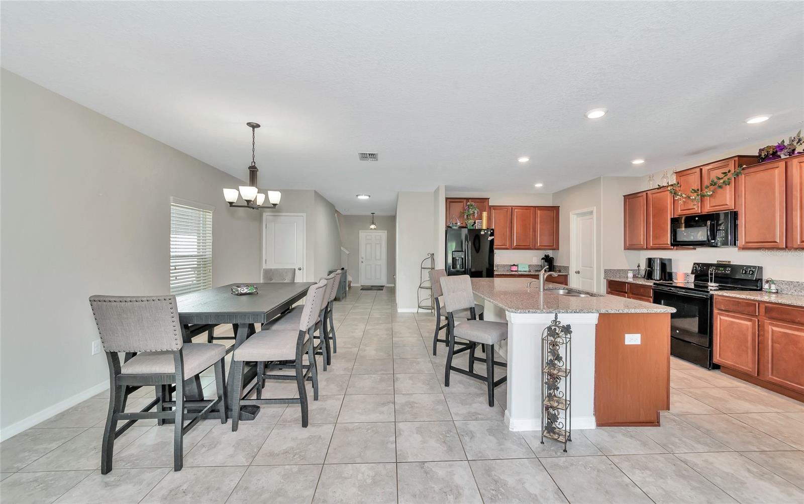 SUNSHINE VILLAGE PH 2 - Residential