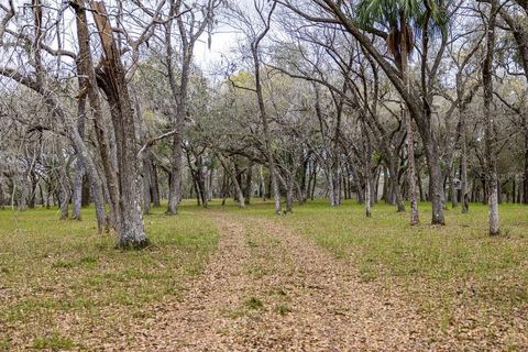Tiny photo for Forest 02 Road, Umatilla, FL 32784 (MLS # G5109487)