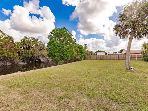 A home in PORT CHARLOTTE