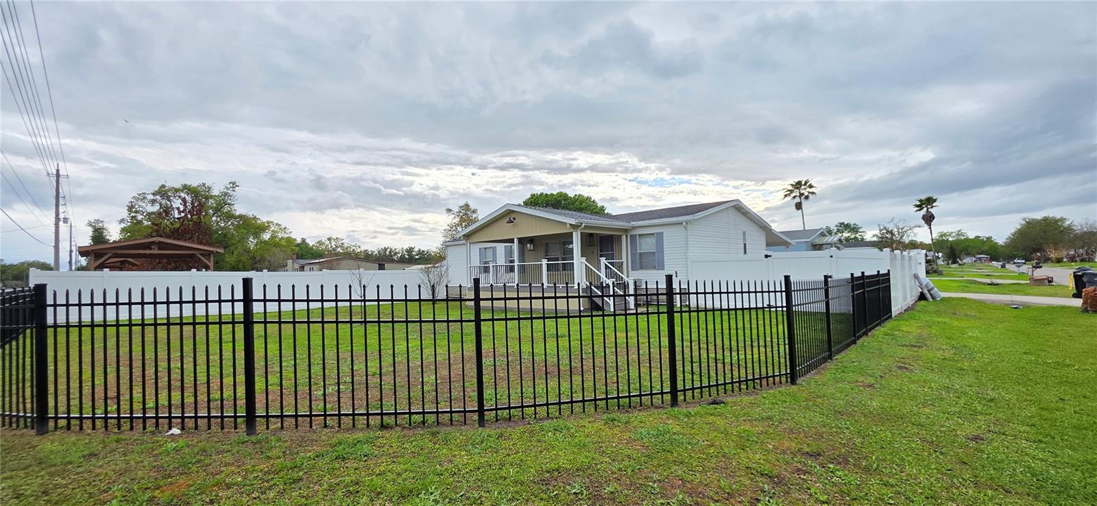 COUNTRY KNOLL PH 02 - Residential