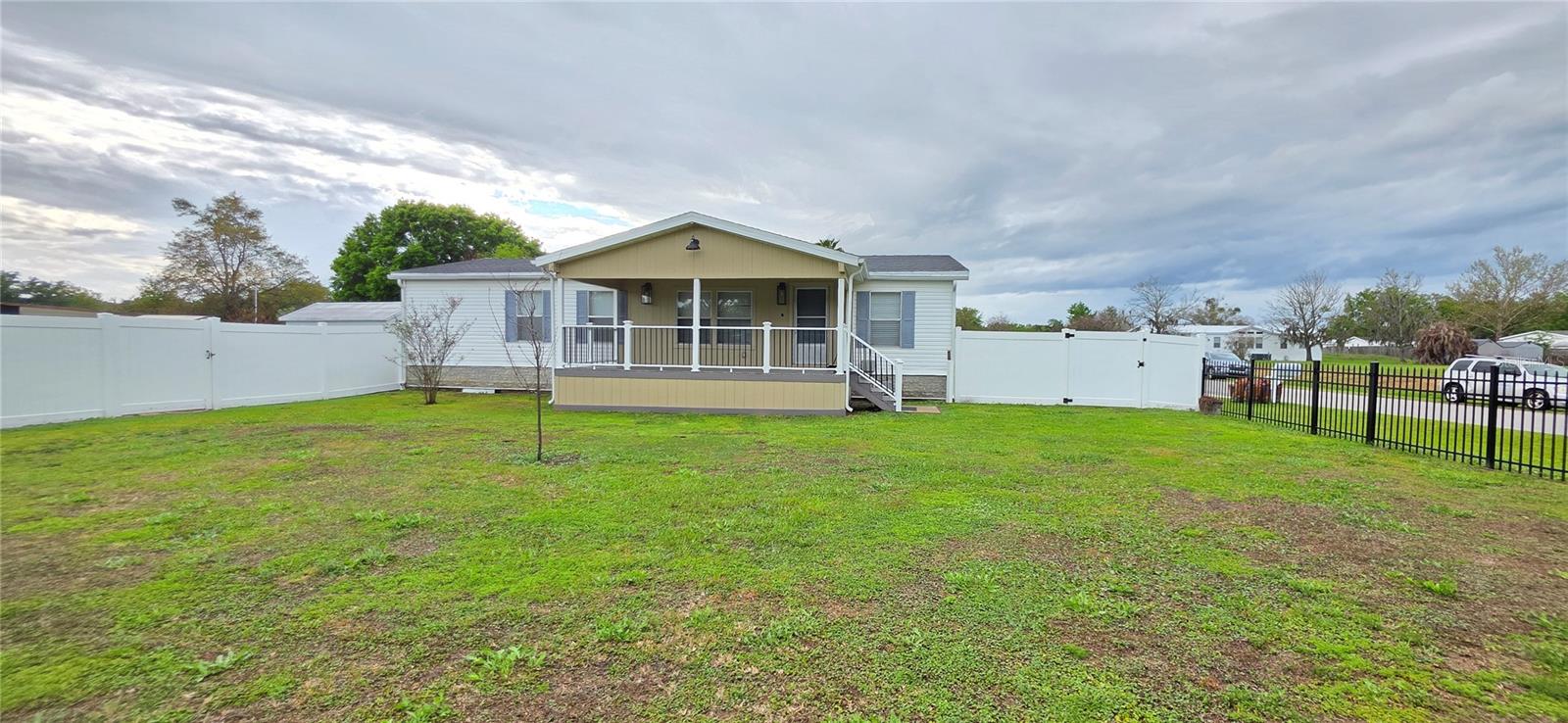 COUNTRY KNOLL PH 02 - Residential