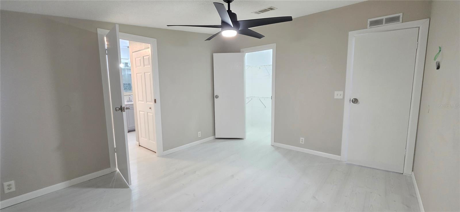 COUNTRY KNOLL PH 02 - Residential