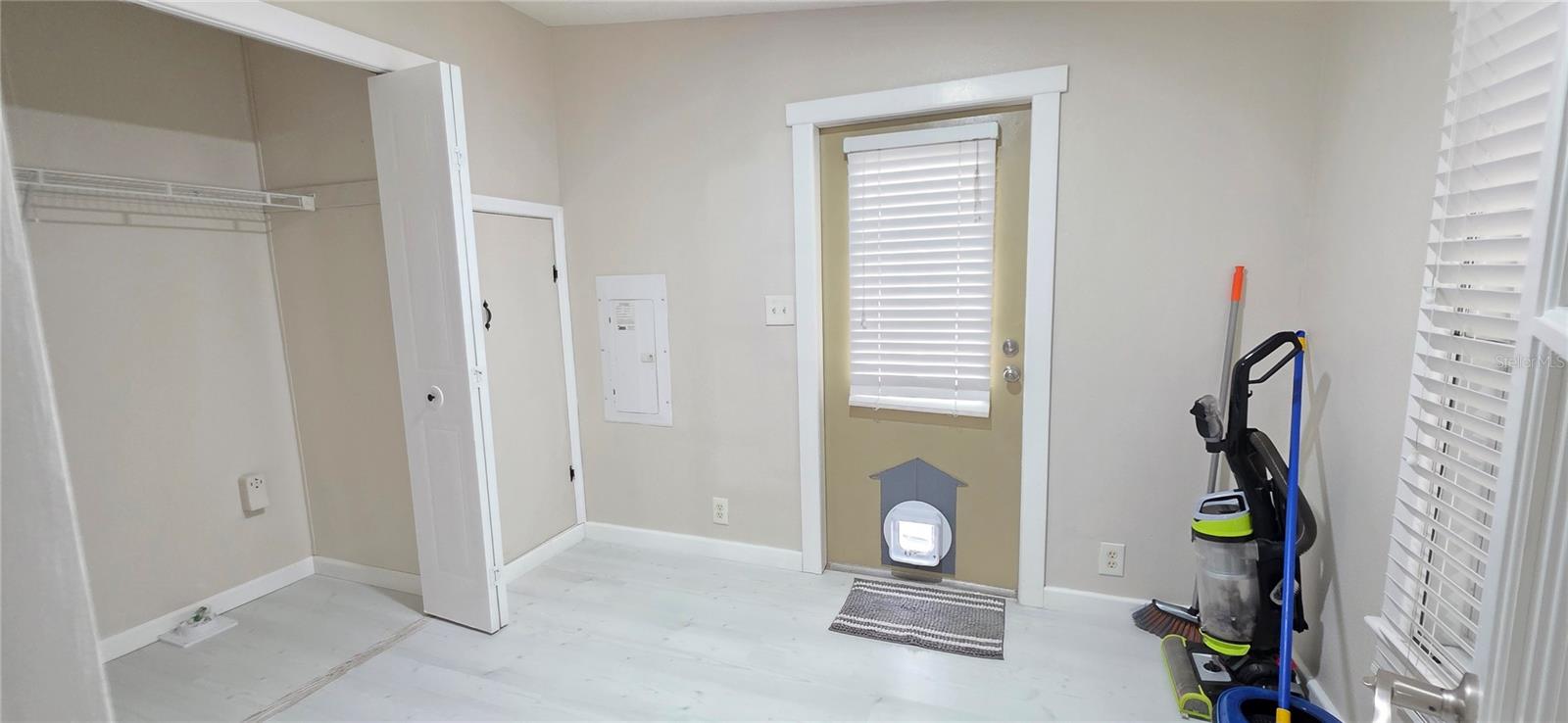 COUNTRY KNOLL PH 02 - Residential