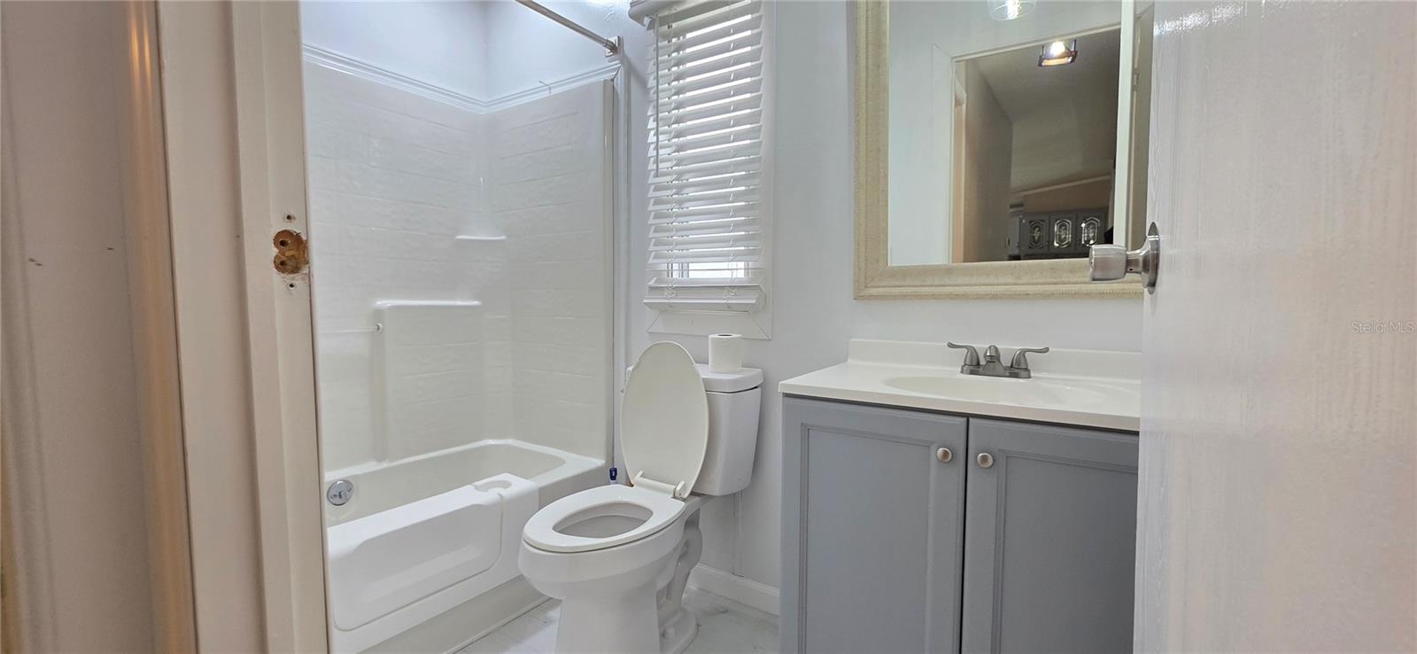 COUNTRY KNOLL PH 02 - Residential