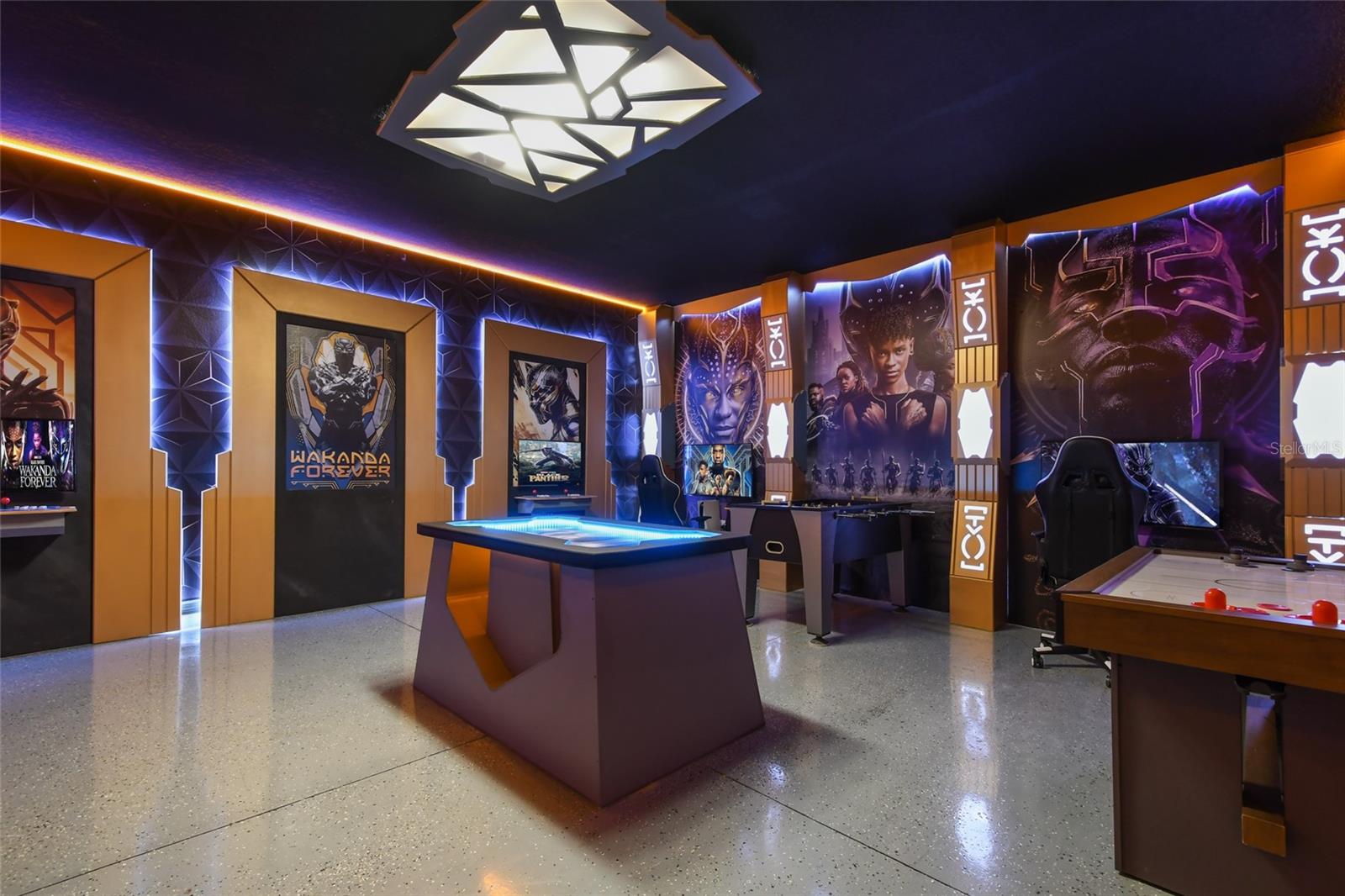 WINDSOR/WESTSIDE PH 1 - Residential