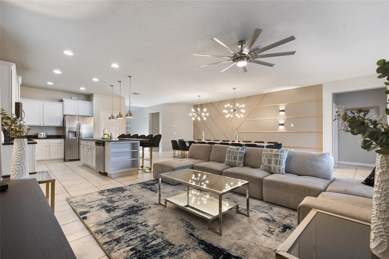 WINDSOR/WESTSIDE PH 1 - Residential