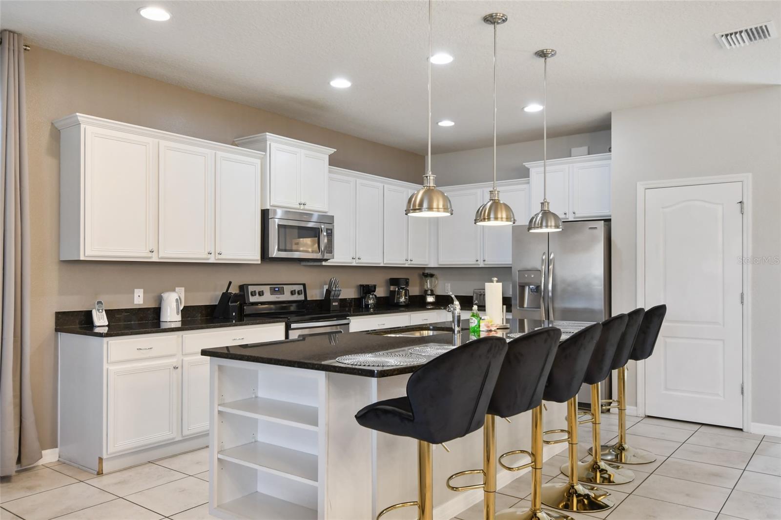 WINDSOR/WESTSIDE PH 1 - Residential