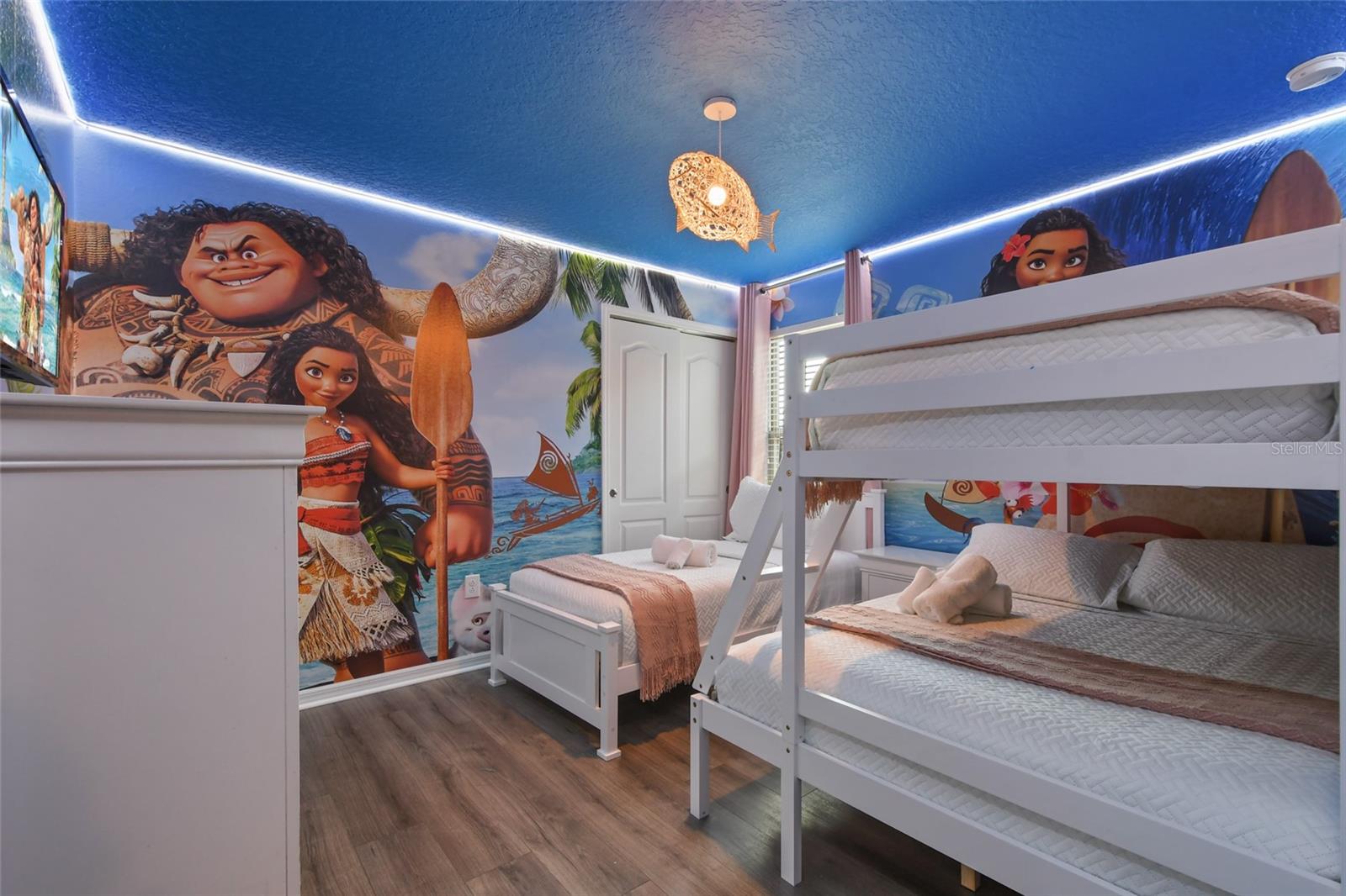 WINDSOR/WESTSIDE PH 1 - Residential