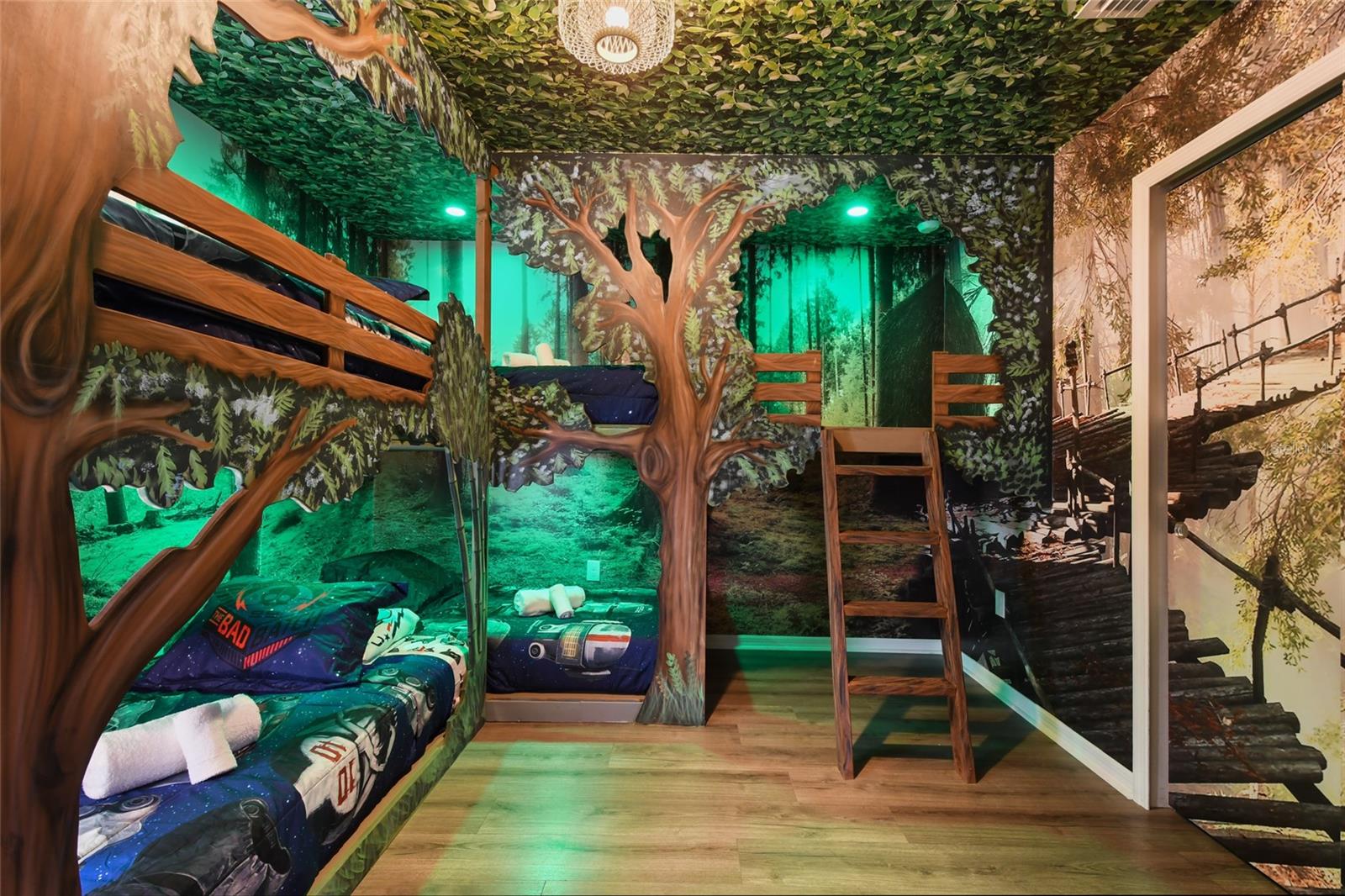 WINDSOR/WESTSIDE PH 1 - Residential