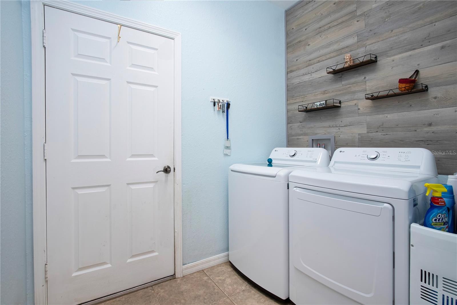 SOUTHSHORE FALLS PH 2 - Residential