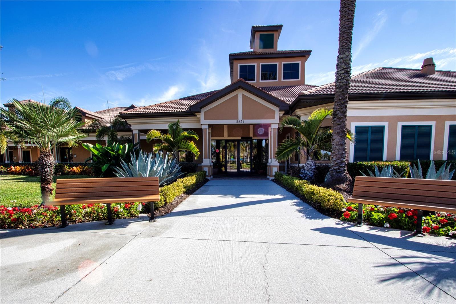 SOUTHSHORE FALLS PH 2 - Residential