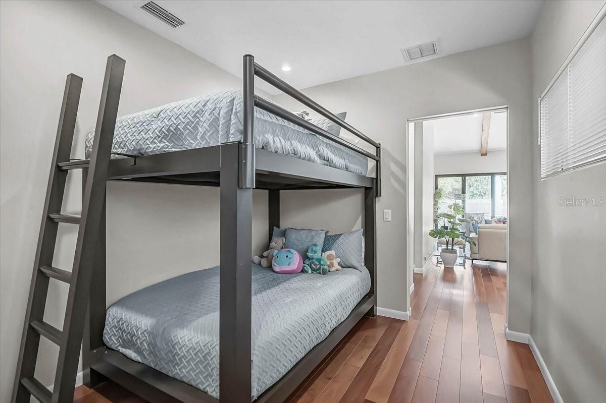 BIRD KEY SUB - Residential