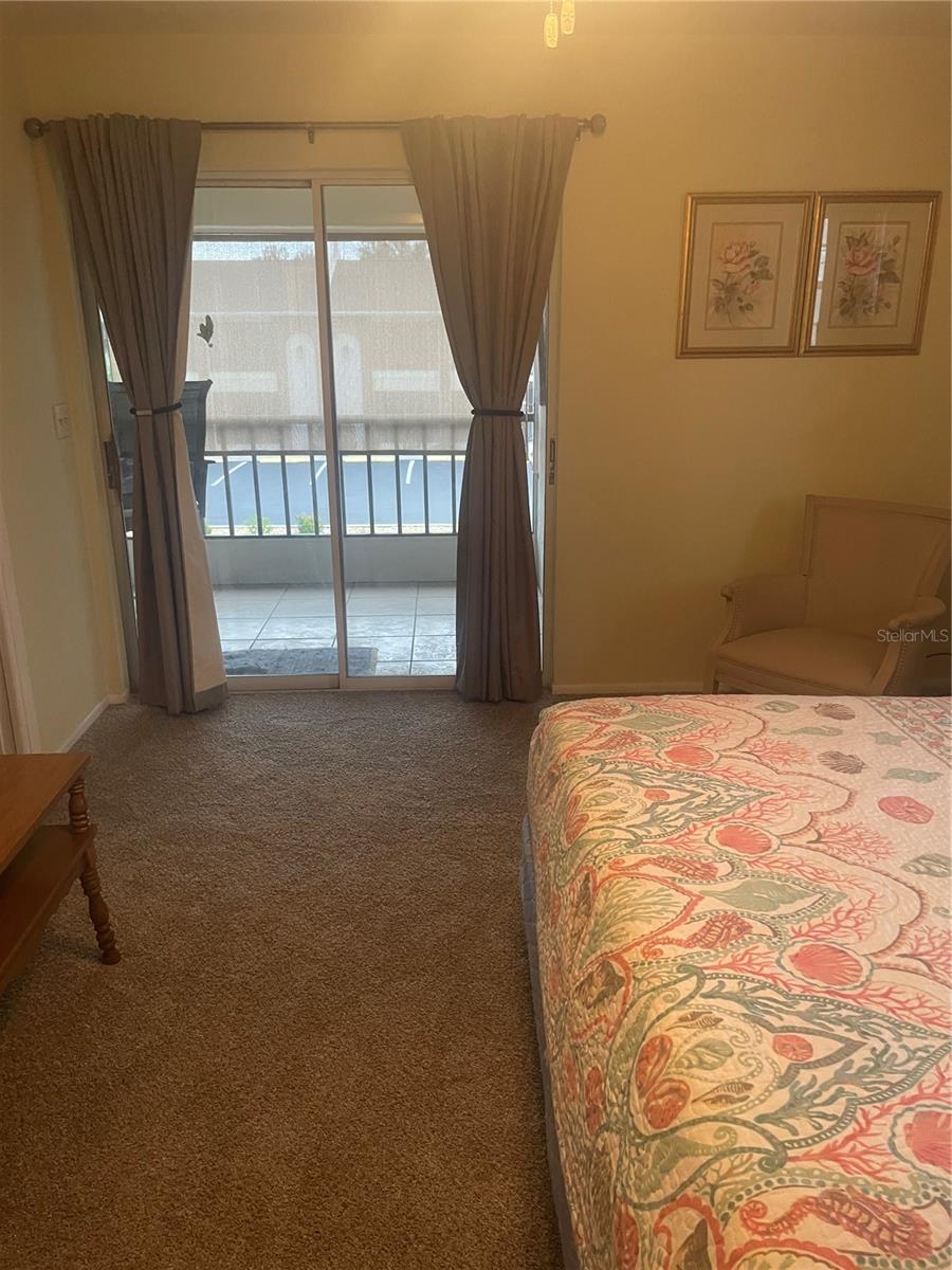 PALM MANOR - Residential