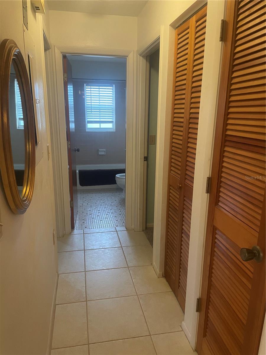 PALM MANOR - Residential