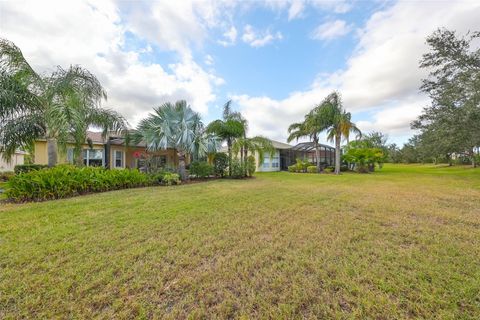 A home in WIMAUMA