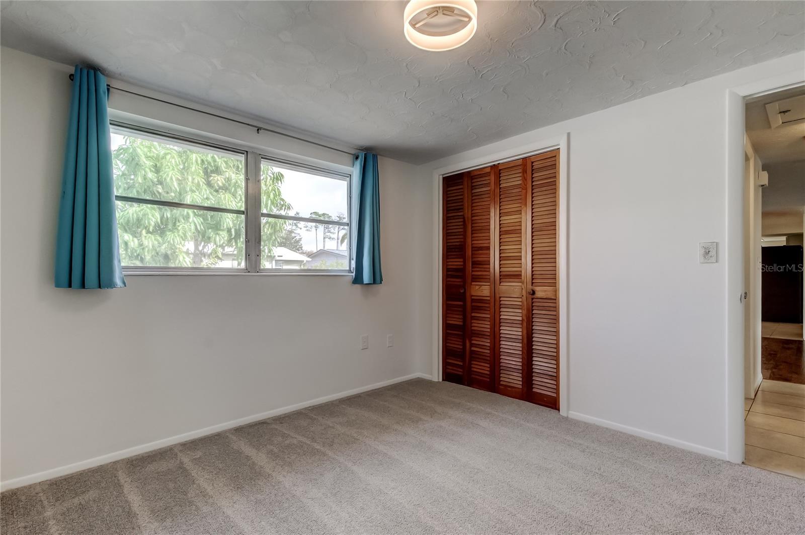 HOLIDAY GARDEN ESTATES - Residential