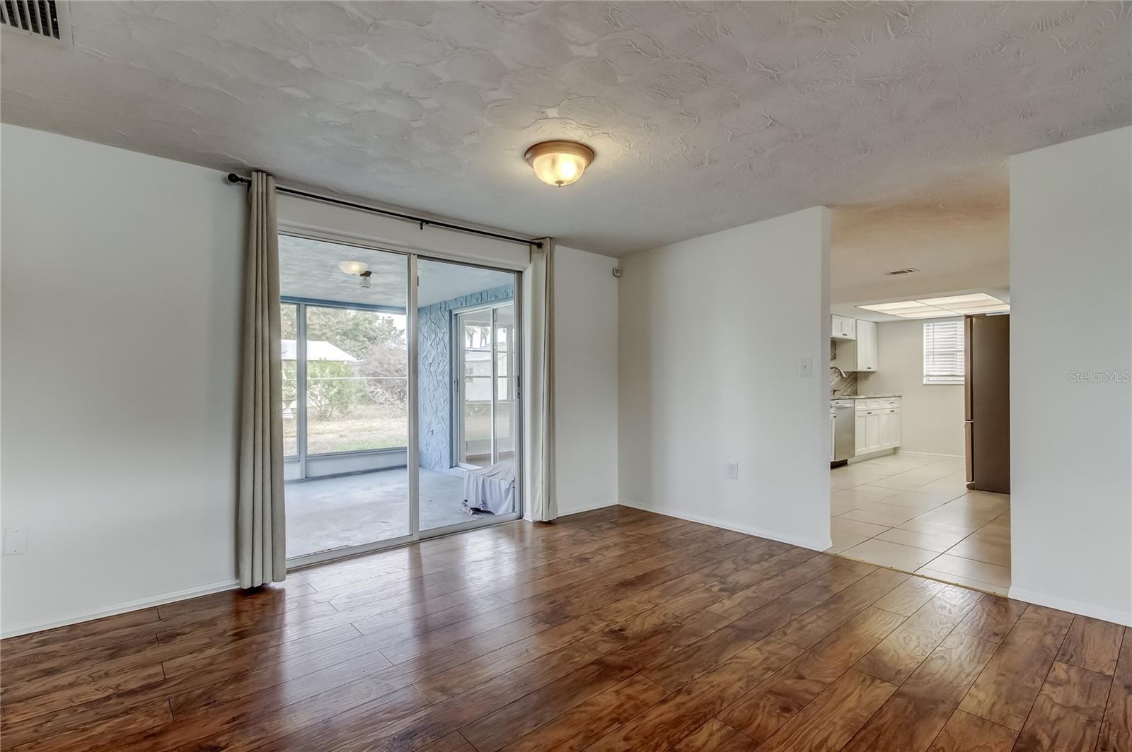 HOLIDAY GARDEN ESTATES - Residential