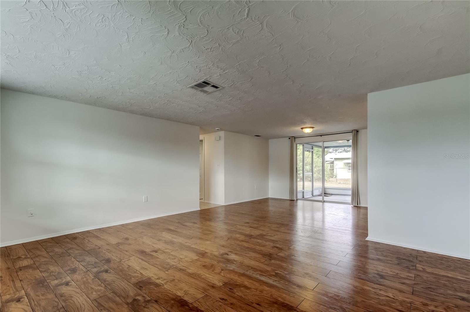 HOLIDAY GARDEN ESTATES - Residential